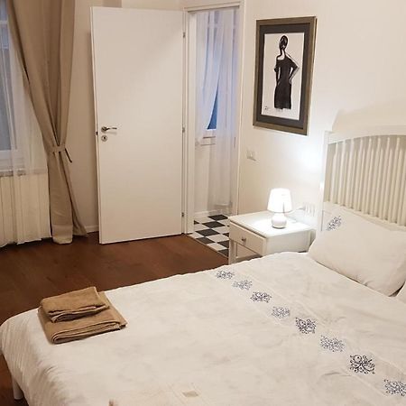 Apartmán Eliya'S Place Verbania Exteriér fotografie